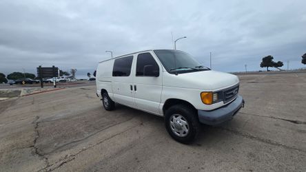 2006 Ford E-250