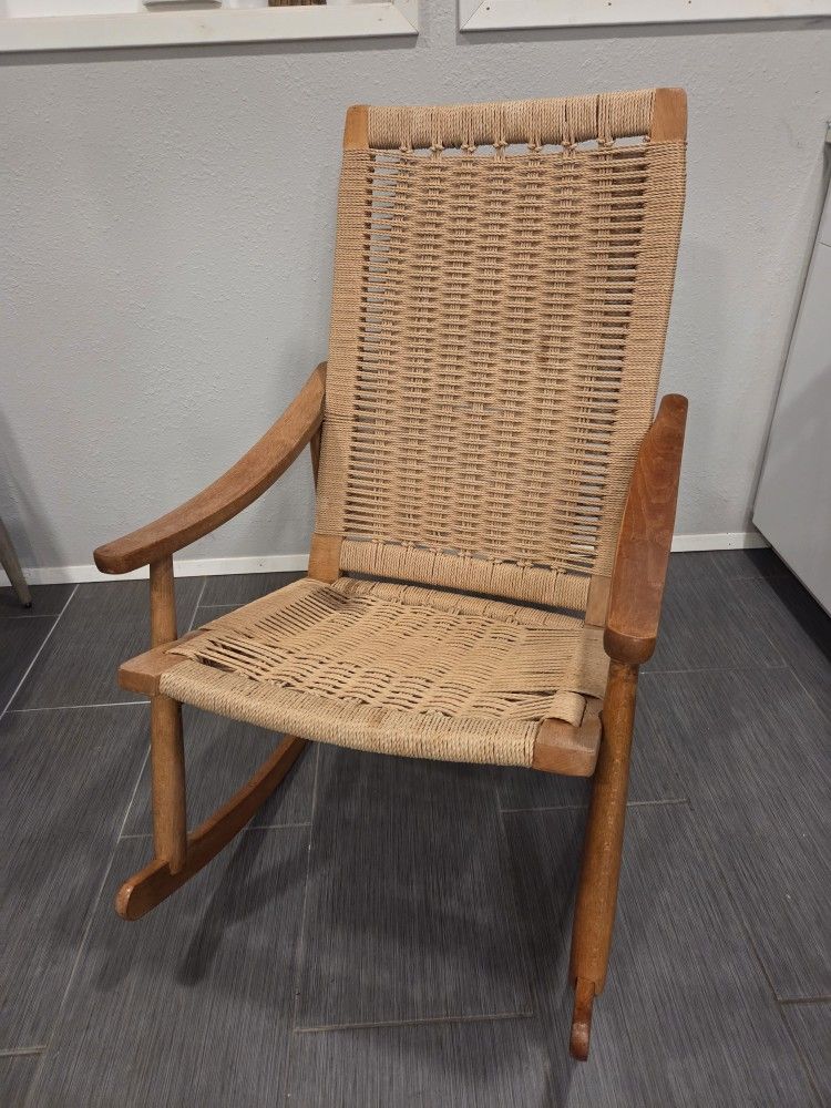 Hans Wegner Style Mid Century Rocker