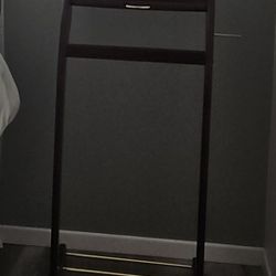 Valet Stand
