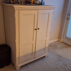 75$White Cabinet  W/ 25$End Table