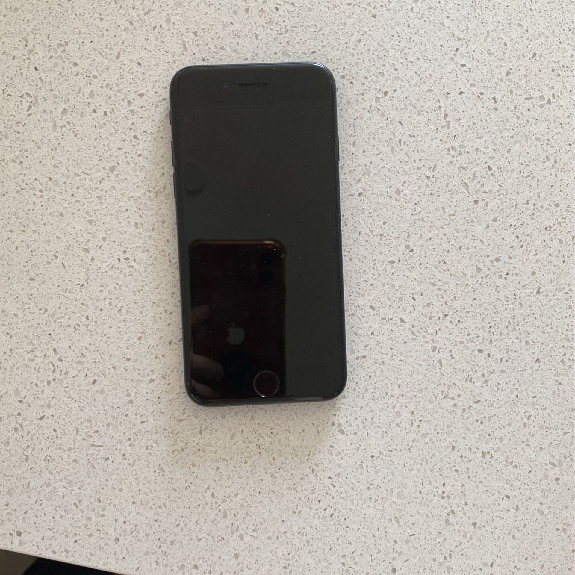 iPhone 7 (Unlocked)