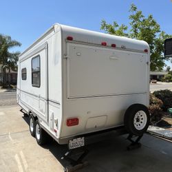 2004 Rockwood Hybrid Camper Trailer