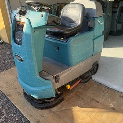 Tennant T7 AMR