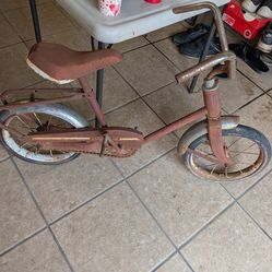 Hedstrom Rusted vintage bicycle