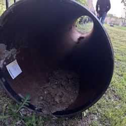 Big Steel Metal Pipe 