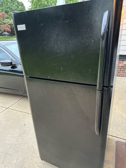Frigidaire refrigerator