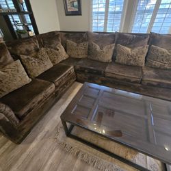 FREE Couch Sectional Pick up Today only!