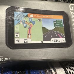 Garmin dezl 780 LMT-S, GPS Truck Navigator, 7" Display