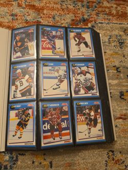 Hockey cards in good shape