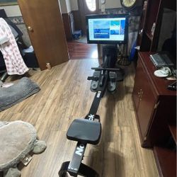 NordicTrack RW 900 rowing machine