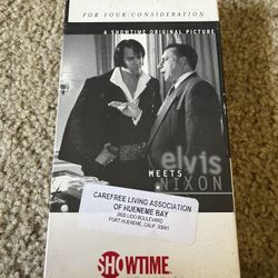 Elvis Meets Nixon