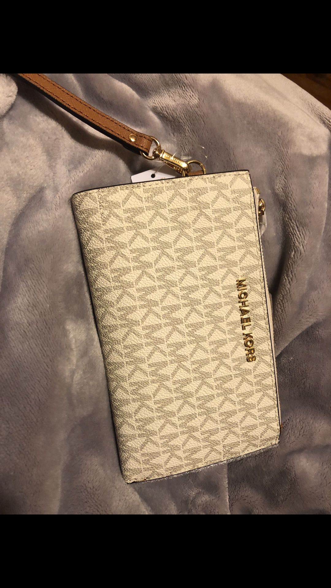 MK wallet (new) $80