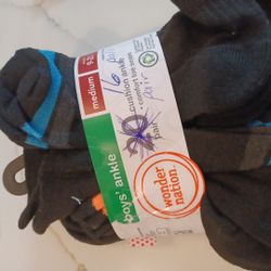 Boys Medium Socks