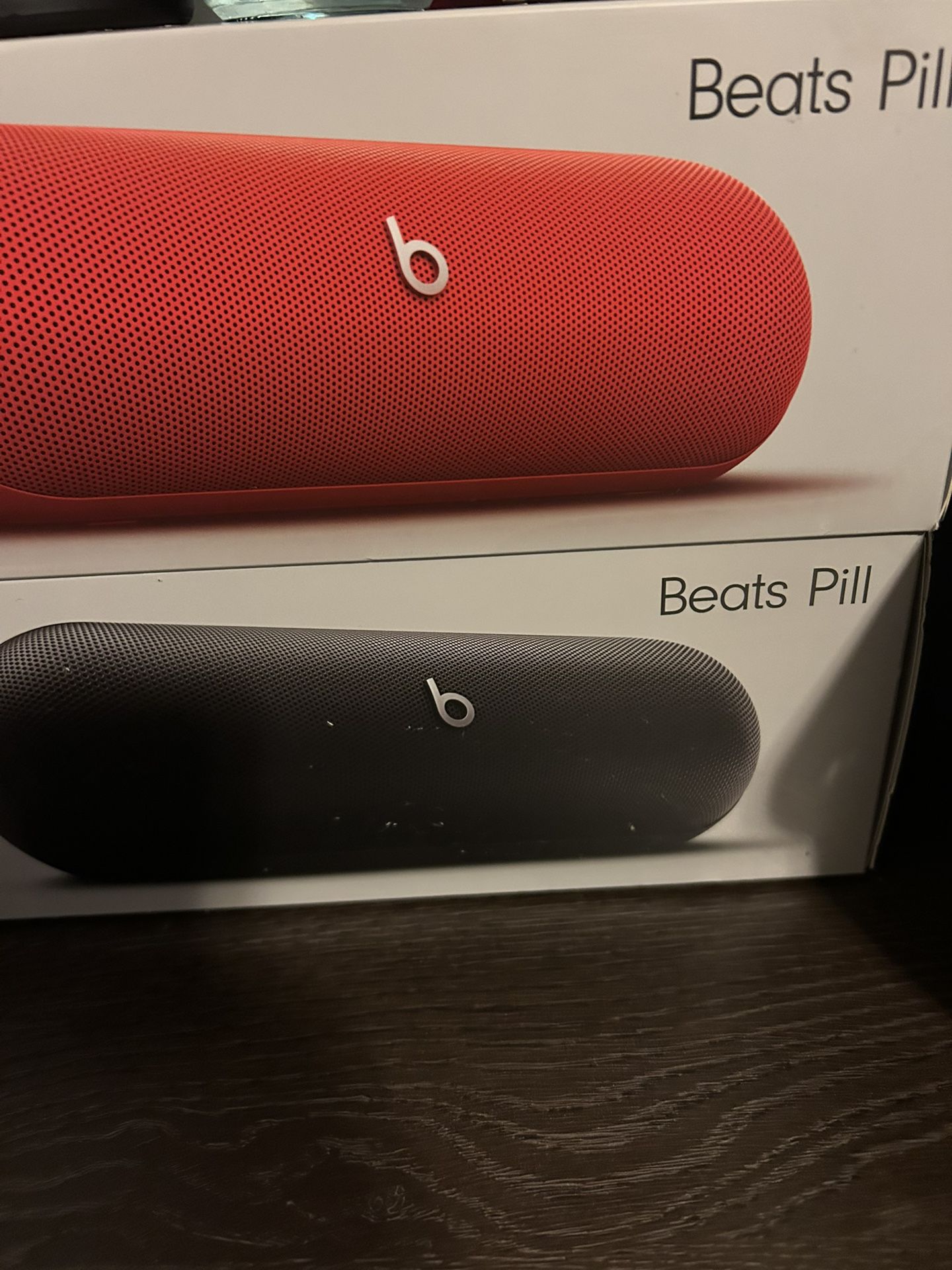 Beats Pill