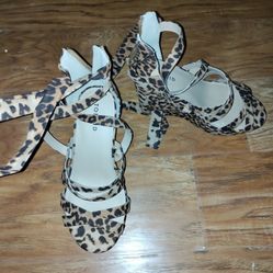 Women's Shoes ( Individually Priced)