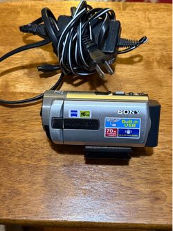 Sony Handycam DCR-SX85 Digital Video Camera Camcorder