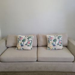 Sofa, Dining Table, End Table, Coffee Table, Kitchen Juicer