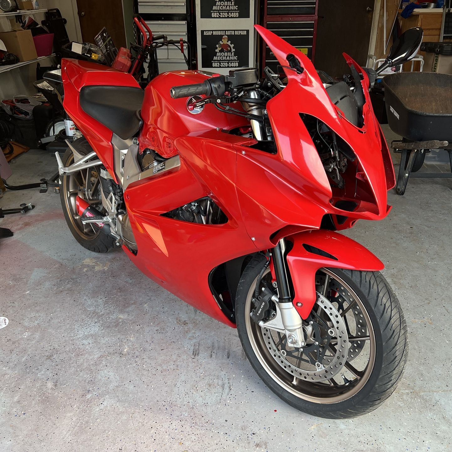 2014 Honda VFR 800. 