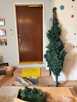 7.5 feet Christmas Tree