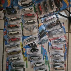 Everything is sold together 