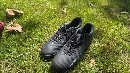 Nike skin air zoom soccer turf size 10,5