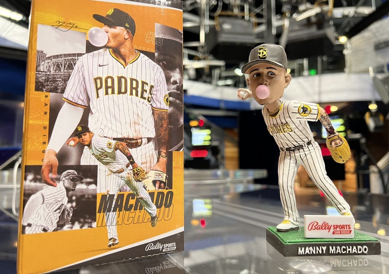 Manny Machado Autograph Baseball Bobblehead San Diego Padres for Sale in  Orange, CA - OfferUp