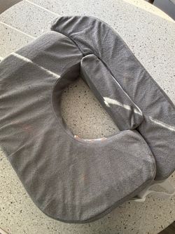✨FREE✨ *TWIN* My Breast Friend Nursing Pillow