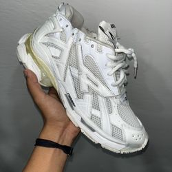 Balenciaga Runners 