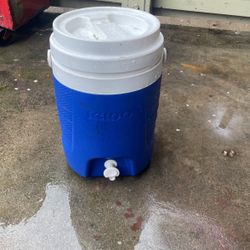 Water Container