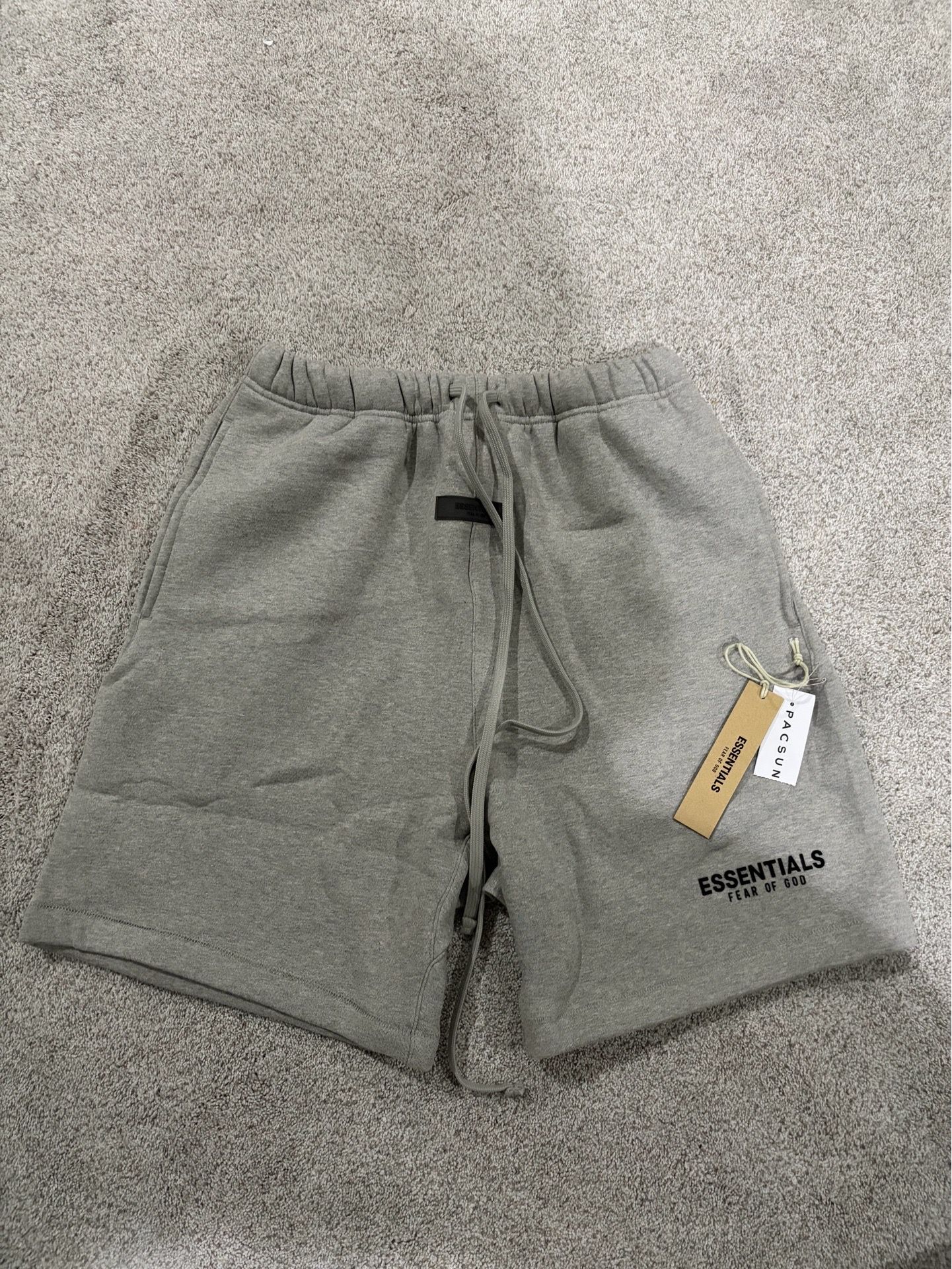 Dark Oatmeal Large Essential short