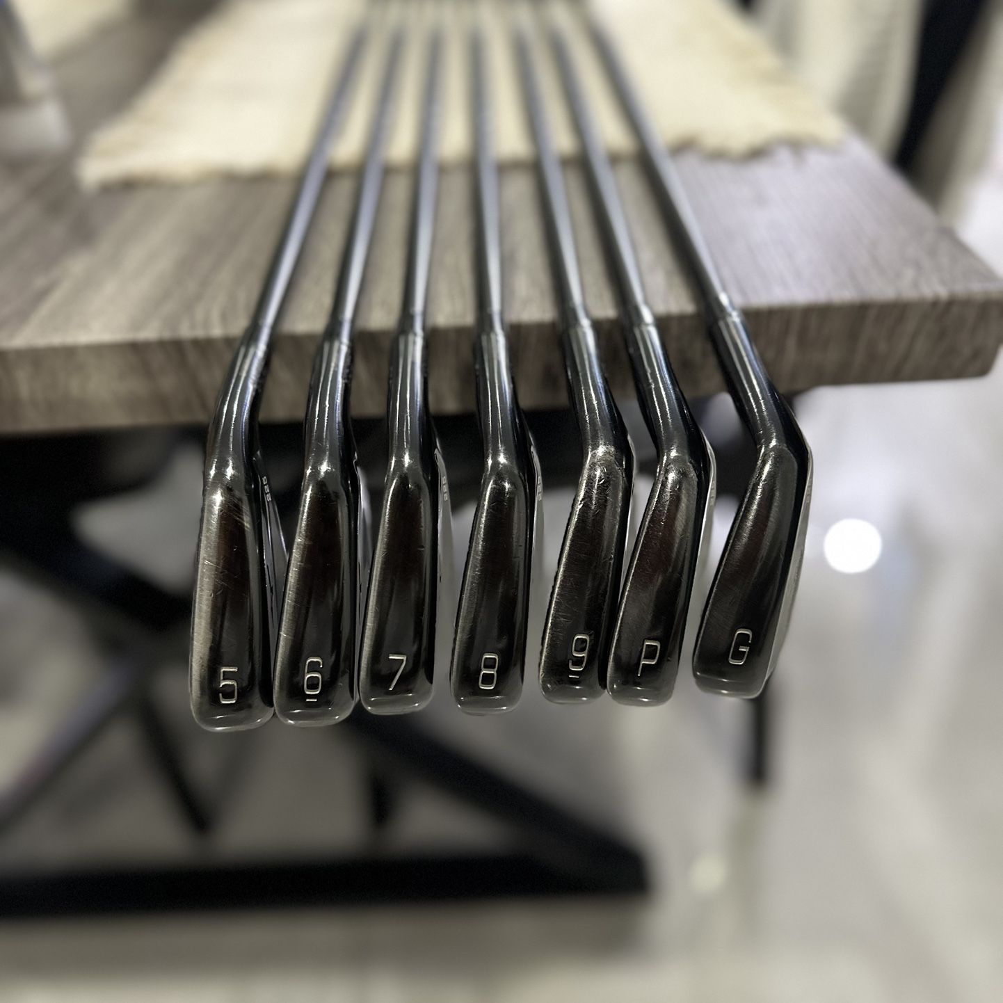 Golf iron set - Mizuno pro 225 Black limited edition