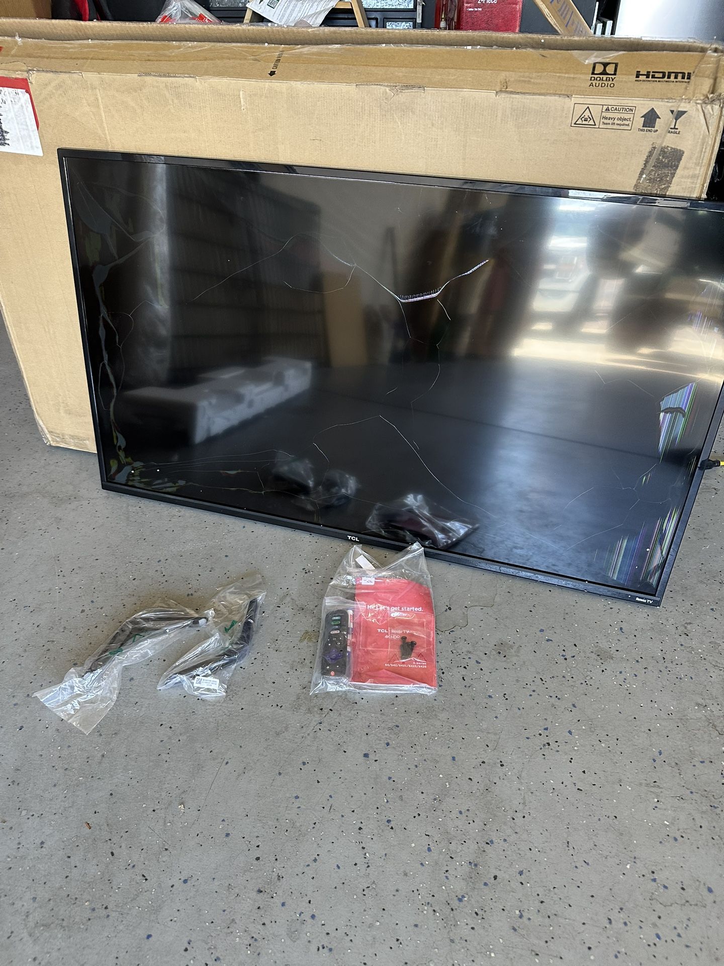 TCL 50S425 50 Inch 4K Smart LED Roku TV (2019) Screen Damages