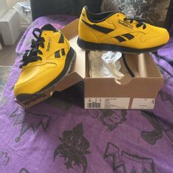 Tennis Reebok For Kids #3 New  Very Good 