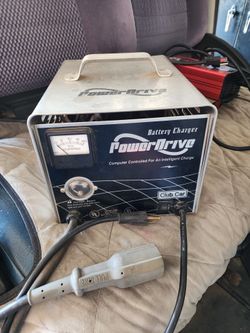 Golf cart battery charger