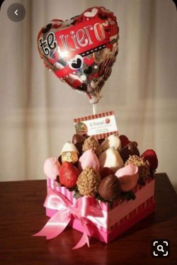 strawberry 🍓 bouquet💐. Place your order😊