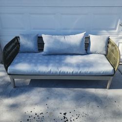 Outdoor Patio Daybed Sofa w/ Cushions & Pillows – Woven Rope Sides – 59”