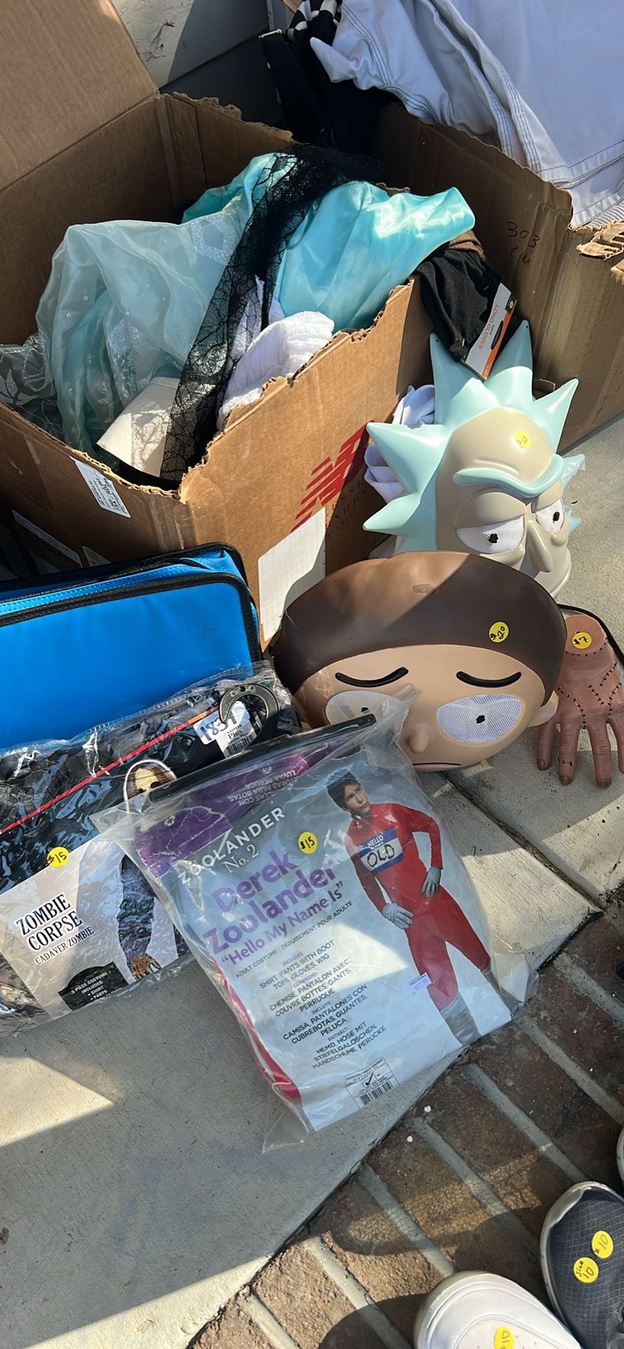 Halloween Costumes Rick Morty Zombie Corpse Zoolander Wednesday And More
