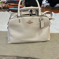 COACH Unisex Lillie Carryall