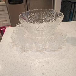 Fruit Punch Bowl With Matching  7 Matching Glasses