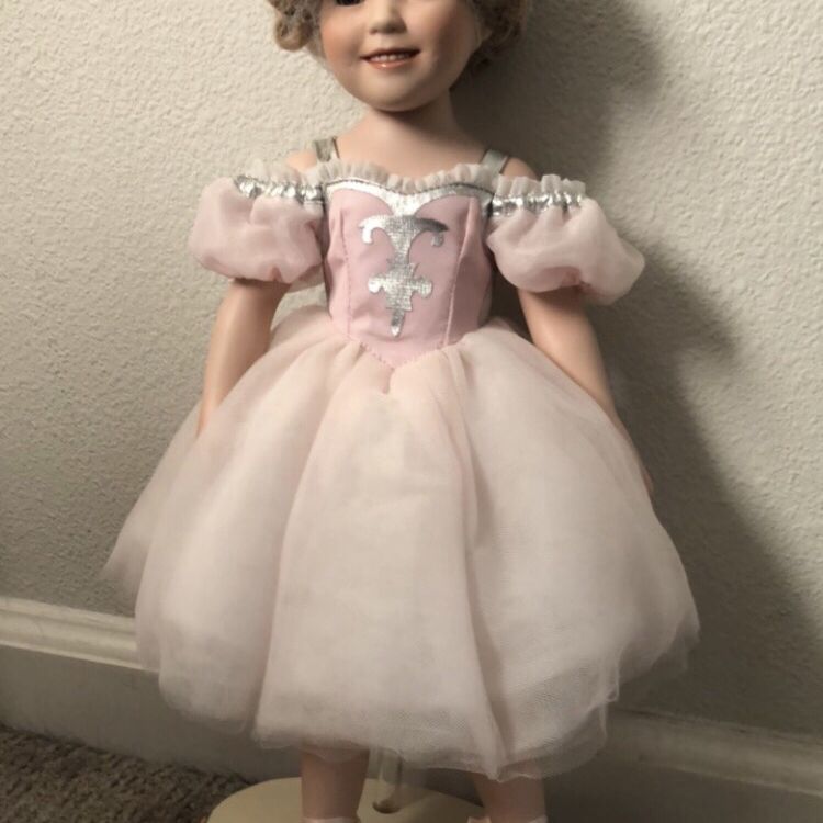 Genuine Fine Porcelain Doll, The Shirley Temple, 18” BALLERINA DOLL Inspired by "The Little Princess" The Danbury Mint