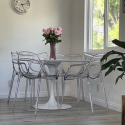 Mid-century Modern 4ft Wide Table And Chairs  