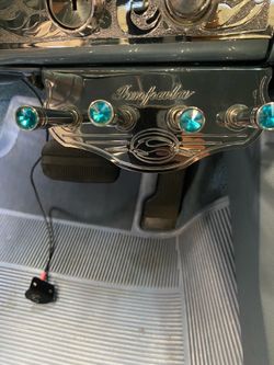 Impala 4 hole switch panel