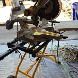 Dewalt 12” Miter Saw 