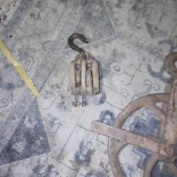 Pulleys Antique 