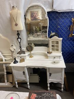 White Antique Vanity