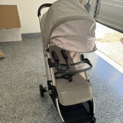 Uppababy minu W/ Snack Tray