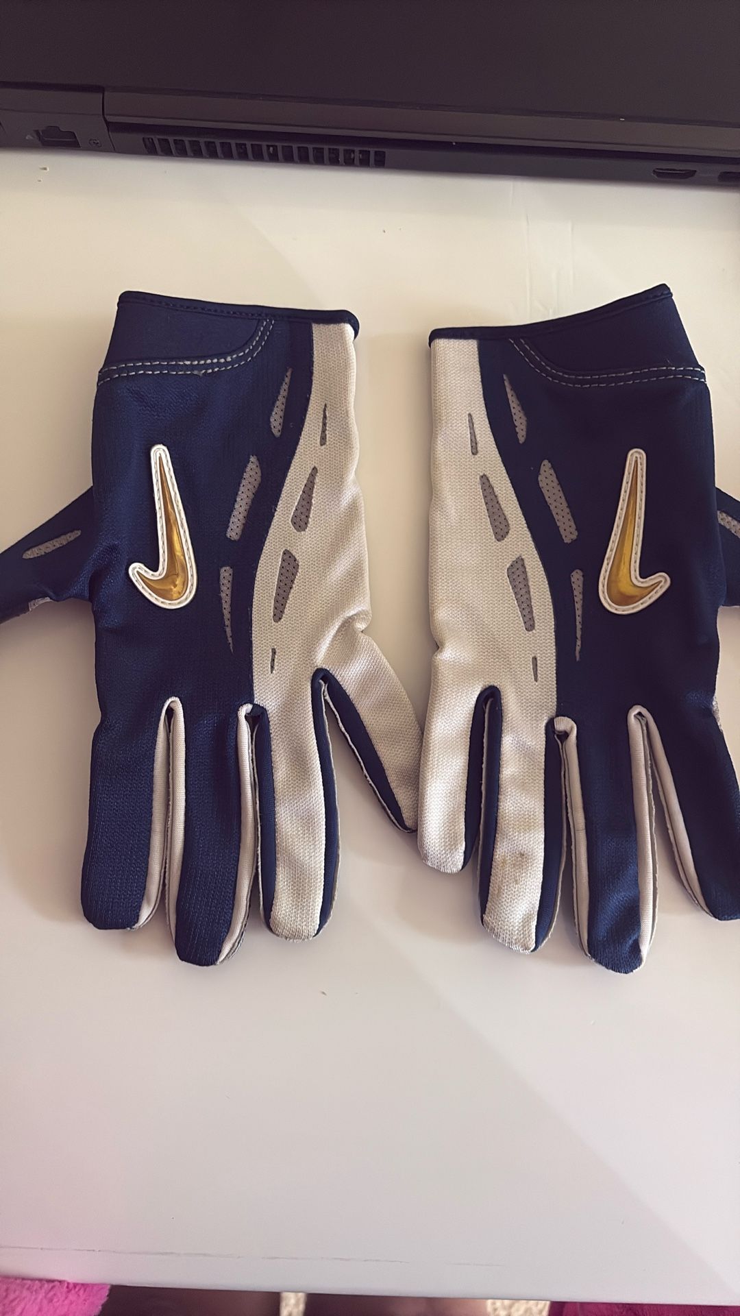 Football Gloves