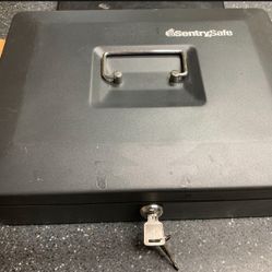 Sentry Safe Metal Cash Box With 2 Keys Plus Coin Organizer