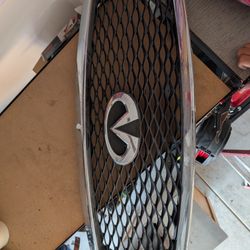 Q60 Front Grill