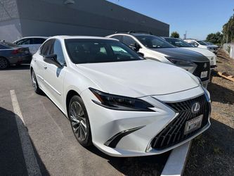 2022 Lexus ES 300h